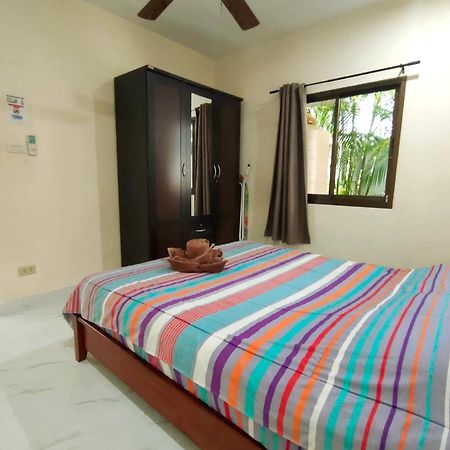 Corner Villa - Pattaya Holiday House Walking Street 4 Bedrooms Екстериор снимка